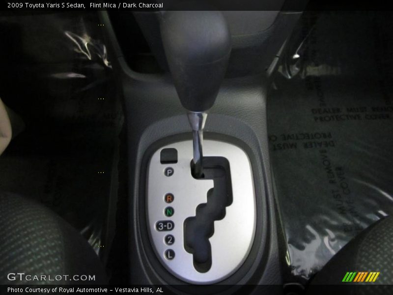 Flint Mica / Dark Charcoal 2009 Toyota Yaris S Sedan