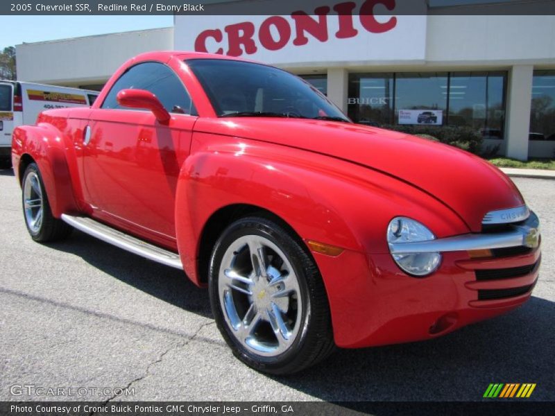 Redline Red / Ebony Black 2005 Chevrolet SSR