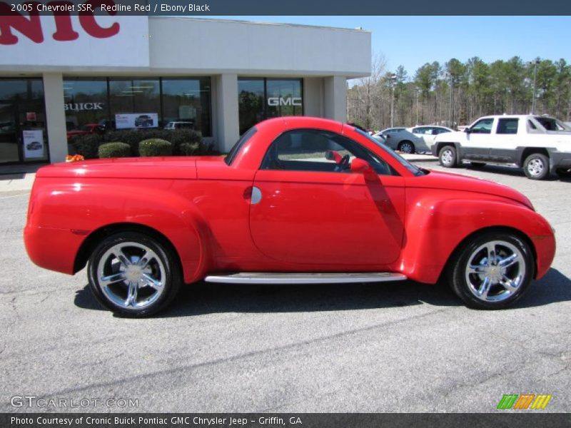 Redline Red / Ebony Black 2005 Chevrolet SSR