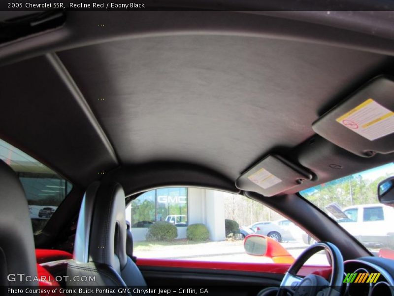 Redline Red / Ebony Black 2005 Chevrolet SSR