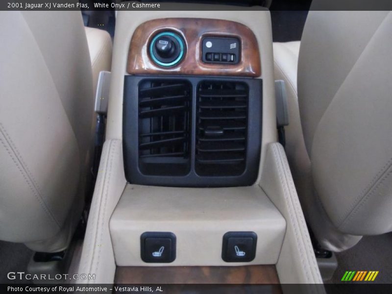 White Onyx / Cashmere 2001 Jaguar XJ Vanden Plas