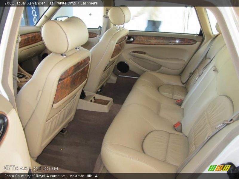 White Onyx / Cashmere 2001 Jaguar XJ Vanden Plas
