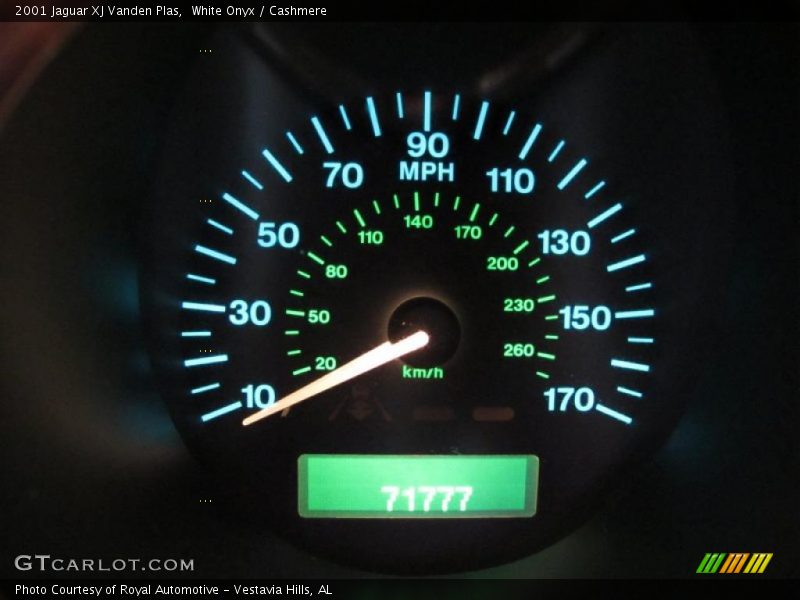 White Onyx / Cashmere 2001 Jaguar XJ Vanden Plas