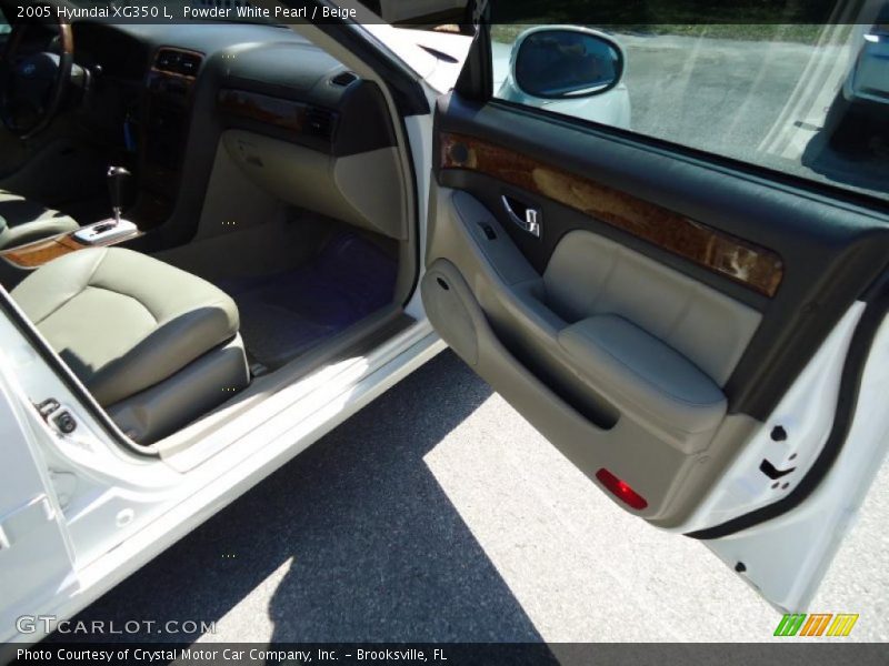 Powder White Pearl / Beige 2005 Hyundai XG350 L