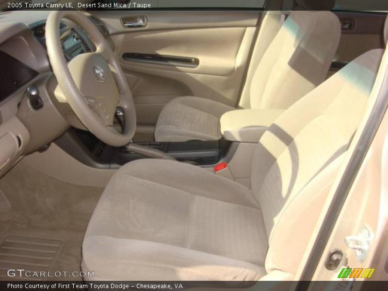 Desert Sand Mica / Taupe 2005 Toyota Camry LE