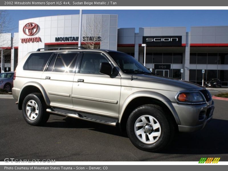 Sudan Beige Metallic / Tan 2002 Mitsubishi Montero Sport XLS 4x4