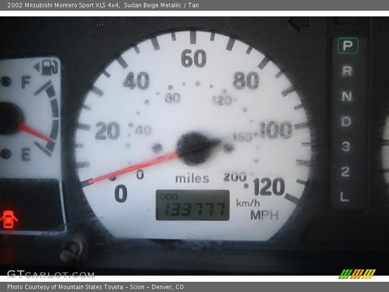 Sudan Beige Metallic / Tan 2002 Mitsubishi Montero Sport XLS 4x4