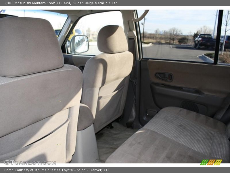 Sudan Beige Metallic / Tan 2002 Mitsubishi Montero Sport XLS 4x4