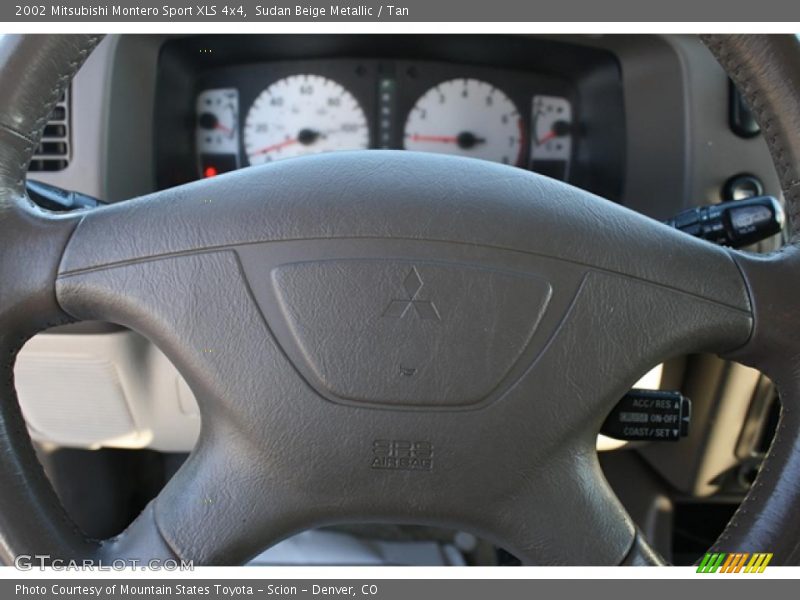 Sudan Beige Metallic / Tan 2002 Mitsubishi Montero Sport XLS 4x4