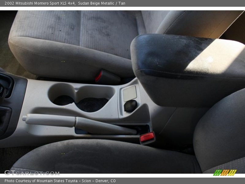 Sudan Beige Metallic / Tan 2002 Mitsubishi Montero Sport XLS 4x4