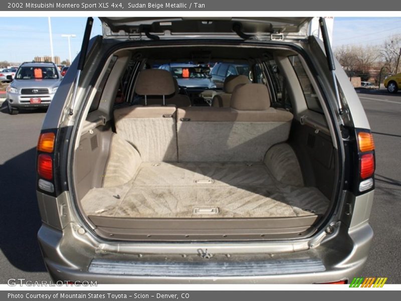 Sudan Beige Metallic / Tan 2002 Mitsubishi Montero Sport XLS 4x4