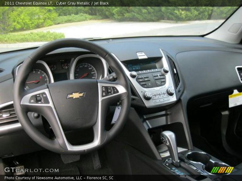 Cyber Gray Metallic / Jet Black 2011 Chevrolet Equinox LT