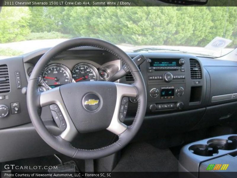 Summit White / Ebony 2011 Chevrolet Silverado 1500 LT Crew Cab 4x4