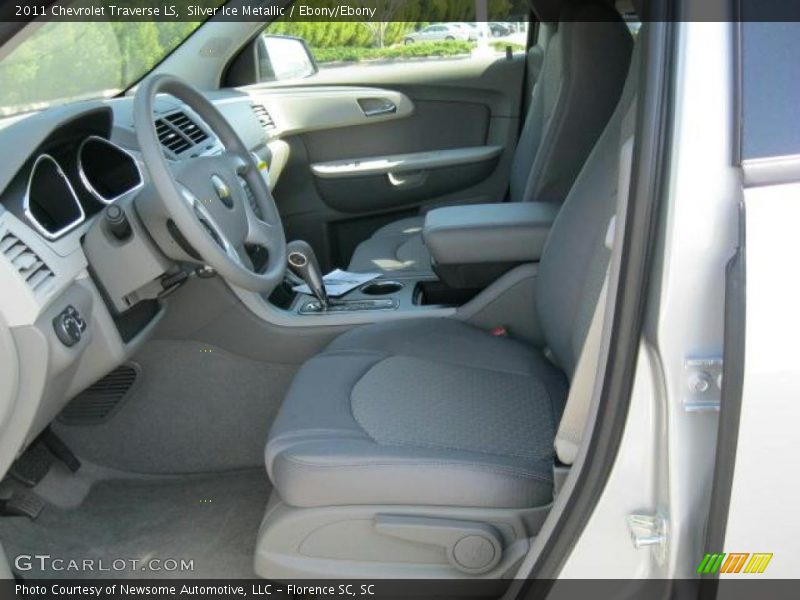 Silver Ice Metallic / Ebony/Ebony 2011 Chevrolet Traverse LS