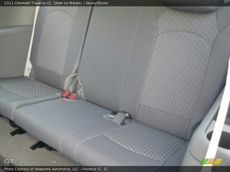 Silver Ice Metallic / Ebony/Ebony 2011 Chevrolet Traverse LS