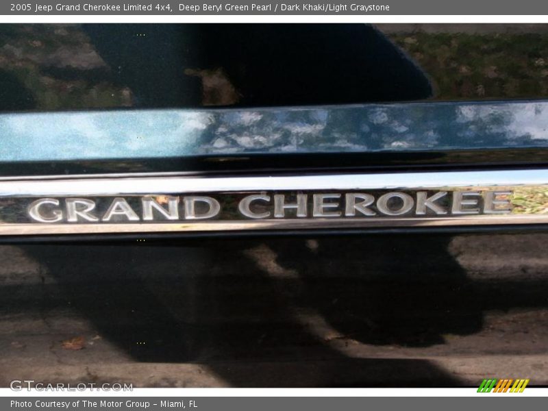 Deep Beryl Green Pearl / Dark Khaki/Light Graystone 2005 Jeep Grand Cherokee Limited 4x4