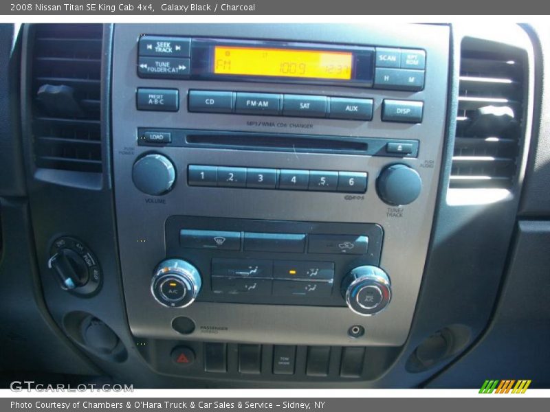 Galaxy Black / Charcoal 2008 Nissan Titan SE King Cab 4x4