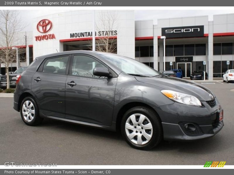 Magnetic Gray Metallic / Ash Gray 2009 Toyota Matrix S