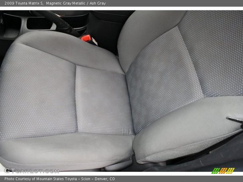 Magnetic Gray Metallic / Ash Gray 2009 Toyota Matrix S