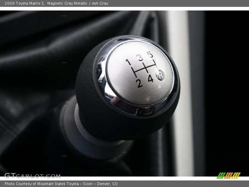 Magnetic Gray Metallic / Ash Gray 2009 Toyota Matrix S