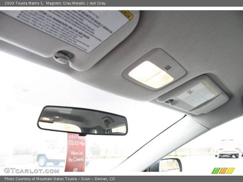Magnetic Gray Metallic / Ash Gray 2009 Toyota Matrix S