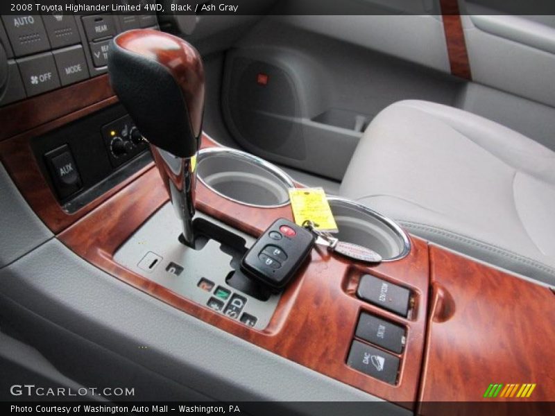 Black / Ash Gray 2008 Toyota Highlander Limited 4WD