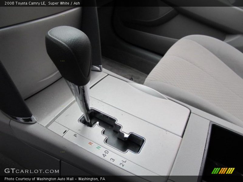 Super White / Ash 2008 Toyota Camry LE