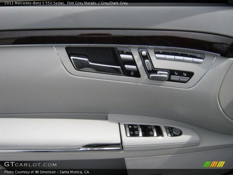 Flint Grey Metallic / Grey/Dark Grey 2011 Mercedes-Benz S 550 Sedan