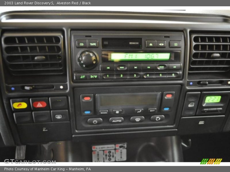 Alveston Red / Black 2003 Land Rover Discovery S