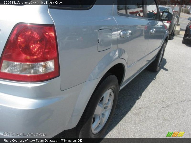 Ice Blue / Gray 2006 Kia Sorento LX 4x4