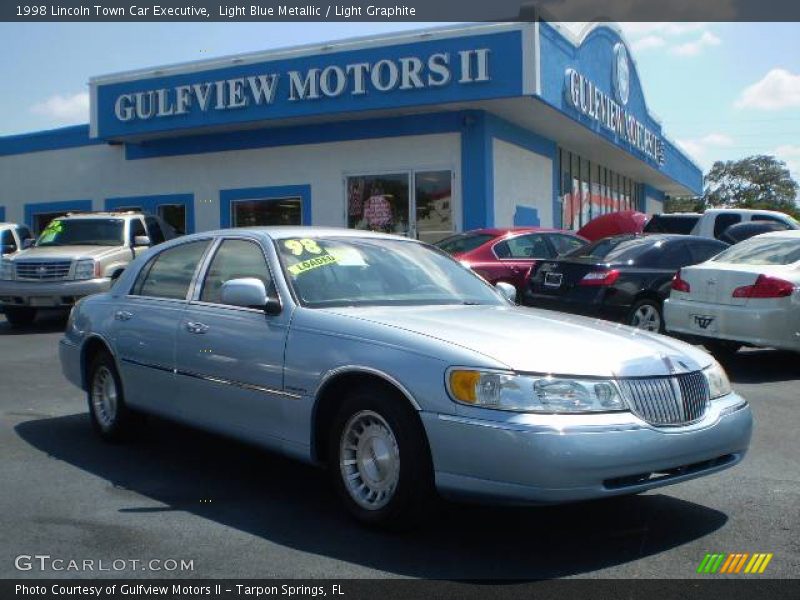Light Blue Metallic / Light Graphite 1998 Lincoln Town Car Executive