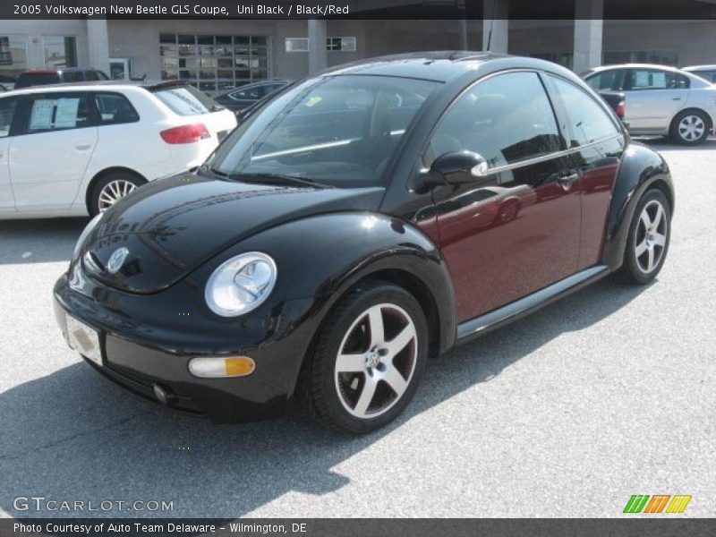 Front 3/4 View of 2005 New Beetle GLS Coupe
