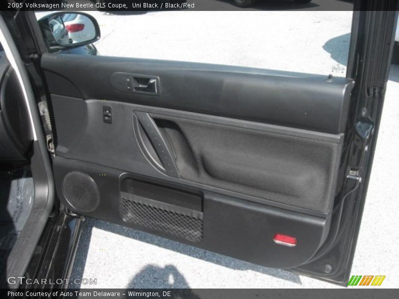 Door Panel of 2005 New Beetle GLS Coupe
