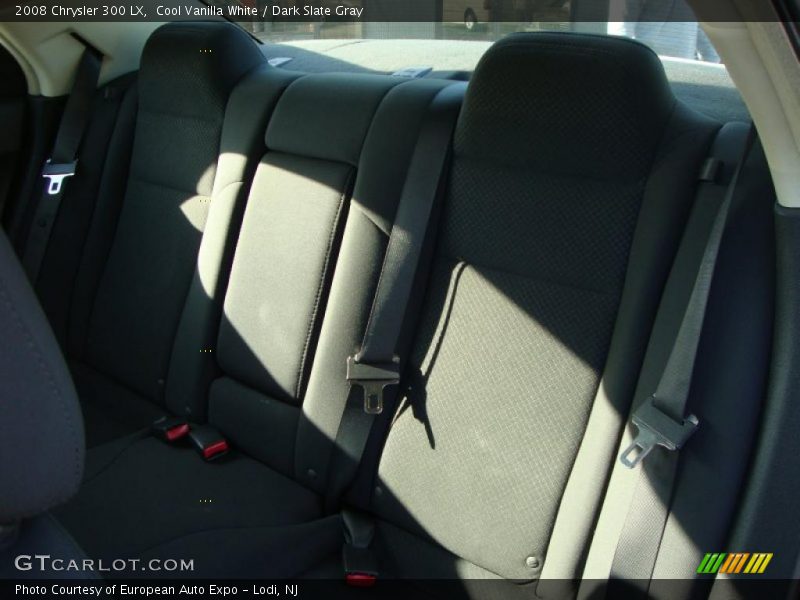 Cool Vanilla White / Dark Slate Gray 2008 Chrysler 300 LX