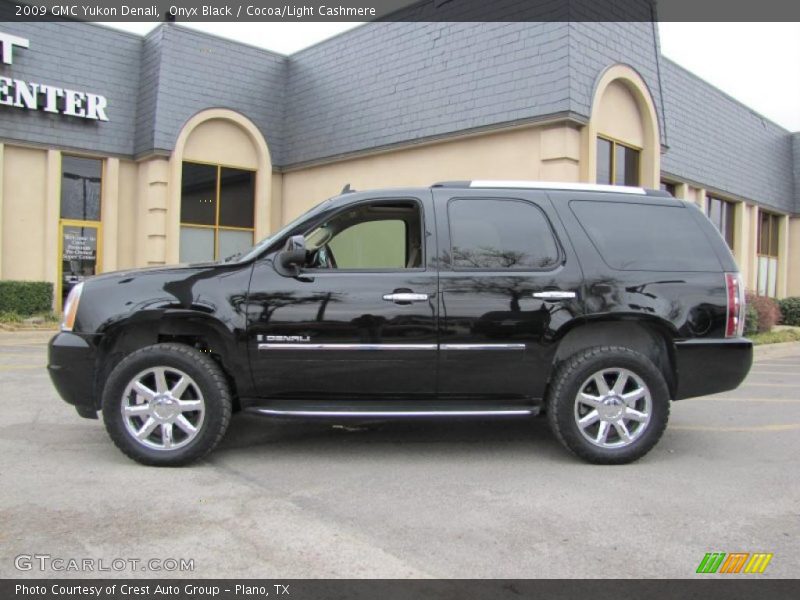 Onyx Black / Cocoa/Light Cashmere 2009 GMC Yukon Denali