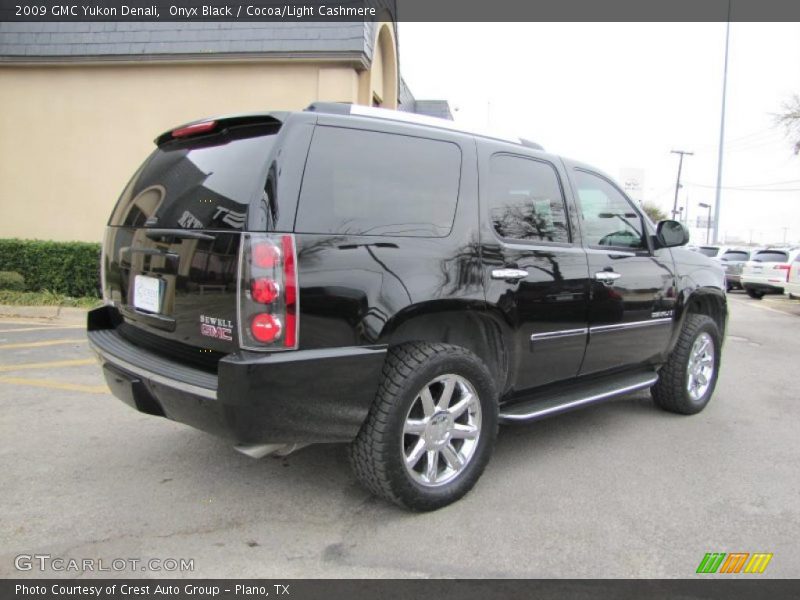 Onyx Black / Cocoa/Light Cashmere 2009 GMC Yukon Denali