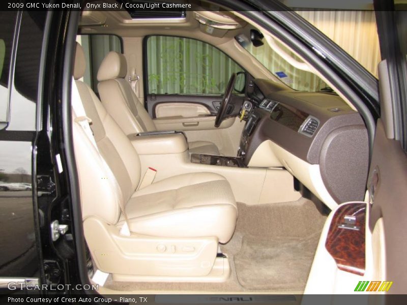 Onyx Black / Cocoa/Light Cashmere 2009 GMC Yukon Denali