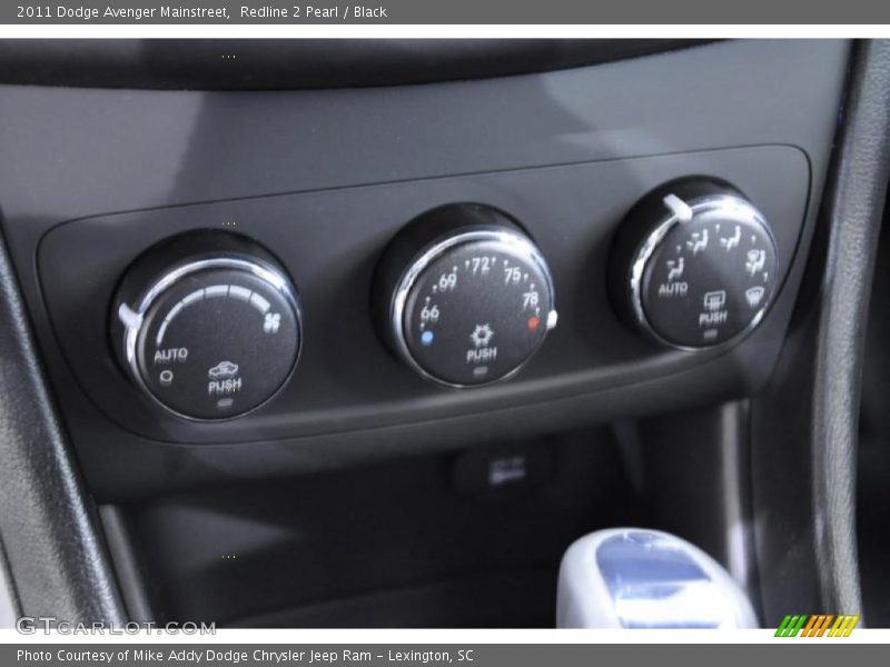 Redline 2 Pearl / Black 2011 Dodge Avenger Mainstreet