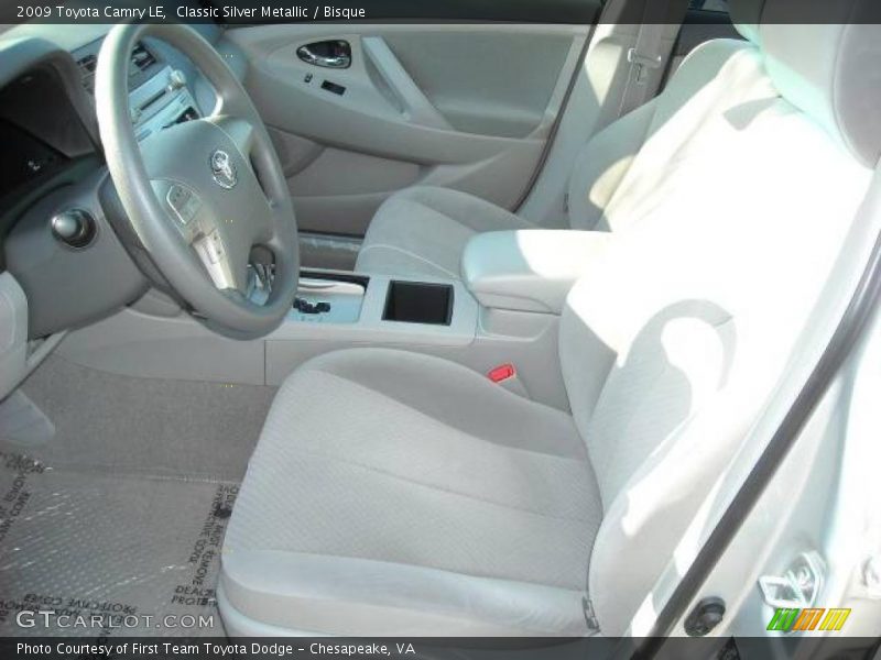 Classic Silver Metallic / Bisque 2009 Toyota Camry LE