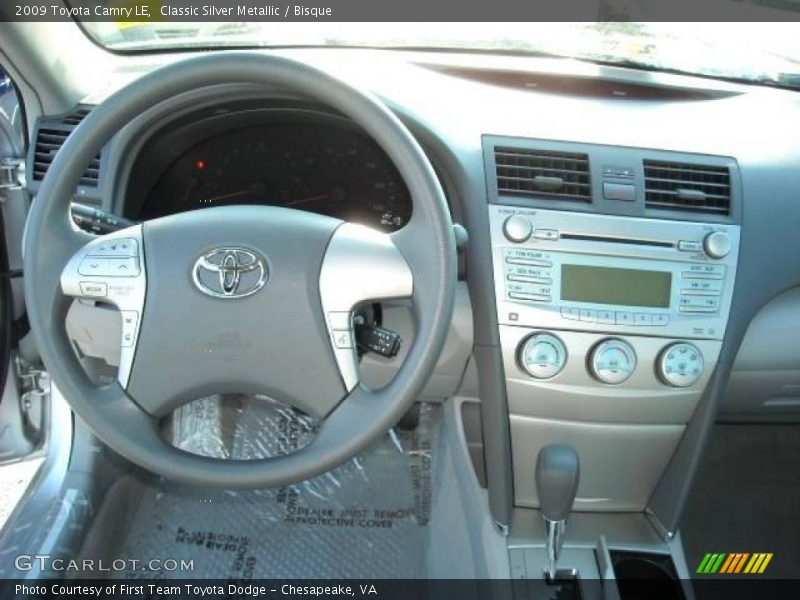 Classic Silver Metallic / Bisque 2009 Toyota Camry LE
