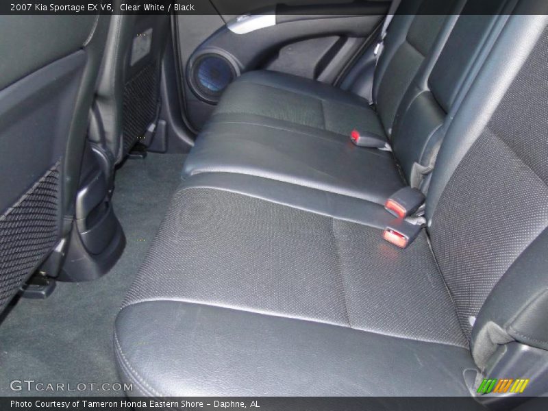 Clear White / Black 2007 Kia Sportage EX V6