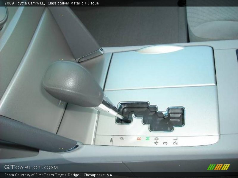 Classic Silver Metallic / Bisque 2009 Toyota Camry LE