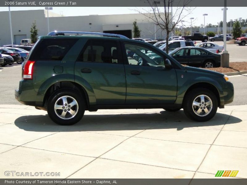 Cypress Green / Tan 2006 Saturn VUE