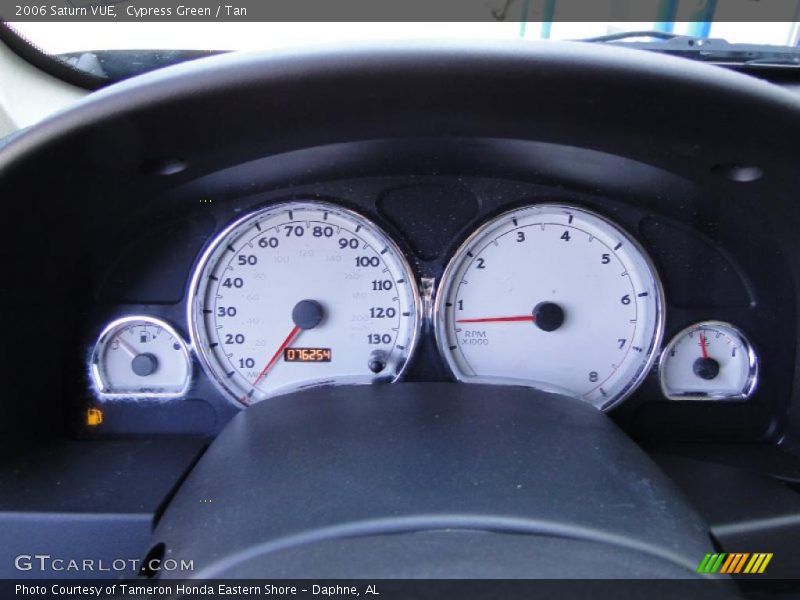 Cypress Green / Tan 2006 Saturn VUE