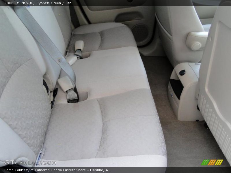 Cypress Green / Tan 2006 Saturn VUE