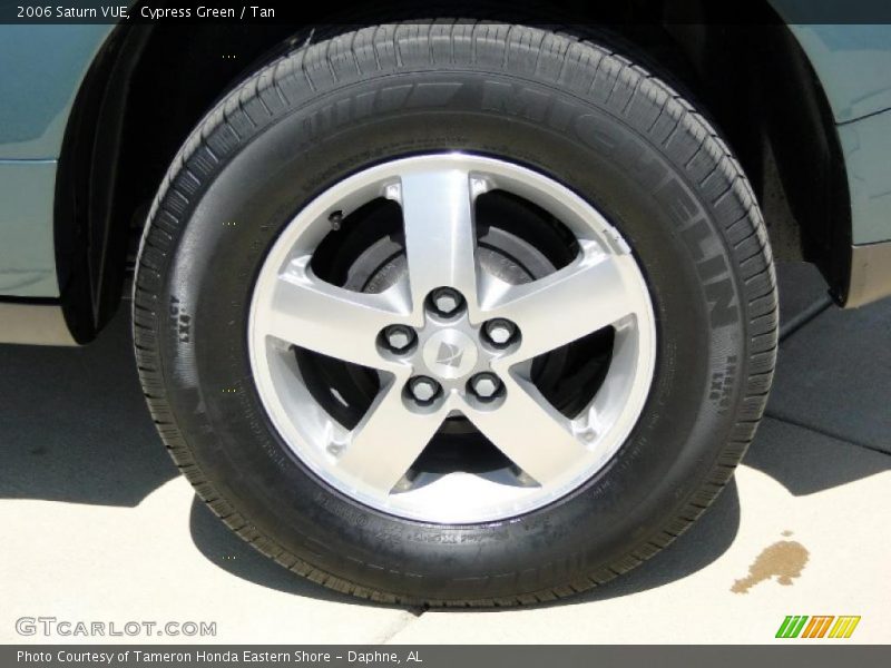 Cypress Green / Tan 2006 Saturn VUE