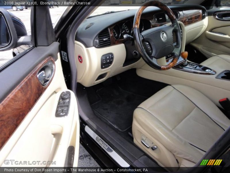  2008 XJ XJ8 Barley/Charcoal Interior