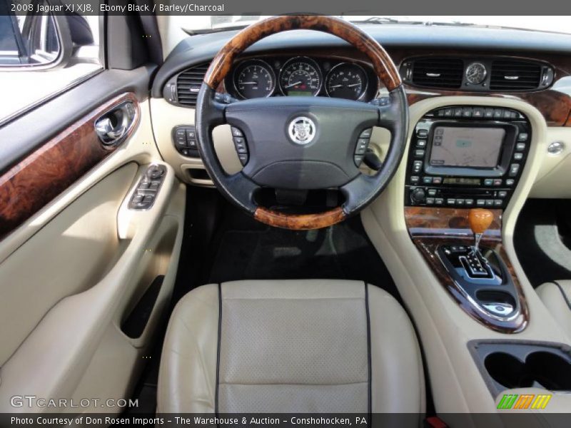 Controls of 2008 XJ XJ8