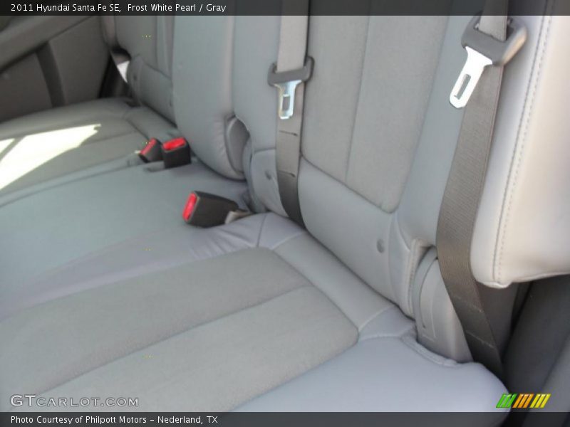 Frost White Pearl / Gray 2011 Hyundai Santa Fe SE