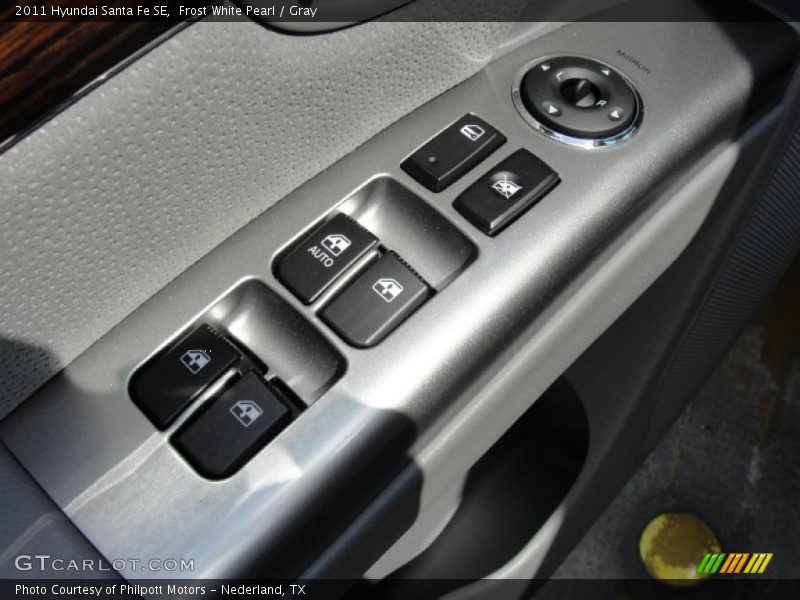 Frost White Pearl / Gray 2011 Hyundai Santa Fe SE